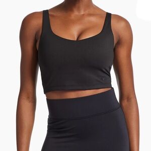 Bandier V-neck Tempo Sports Bra